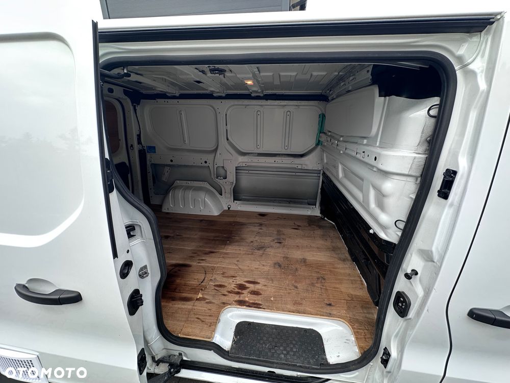Renault Trafic - 9