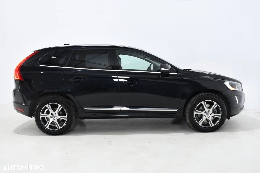 Volvo XC 60 D4 Geartronic Summum - 3