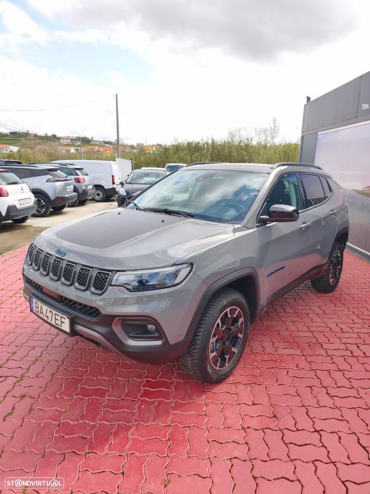 Jeep Compass - 4