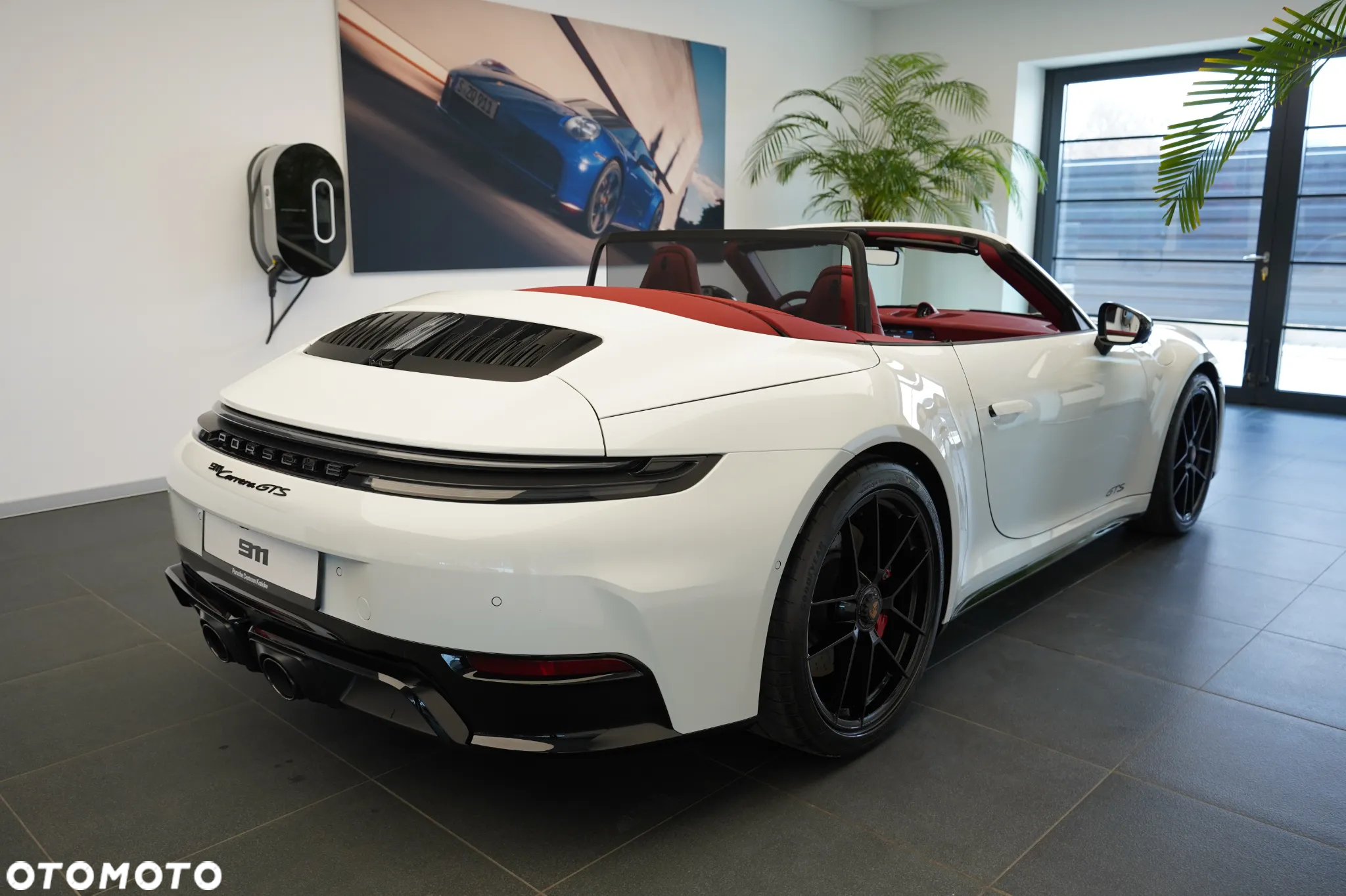 Porsche 911 Carrera T-Hybrid GTS Cabrio - 3