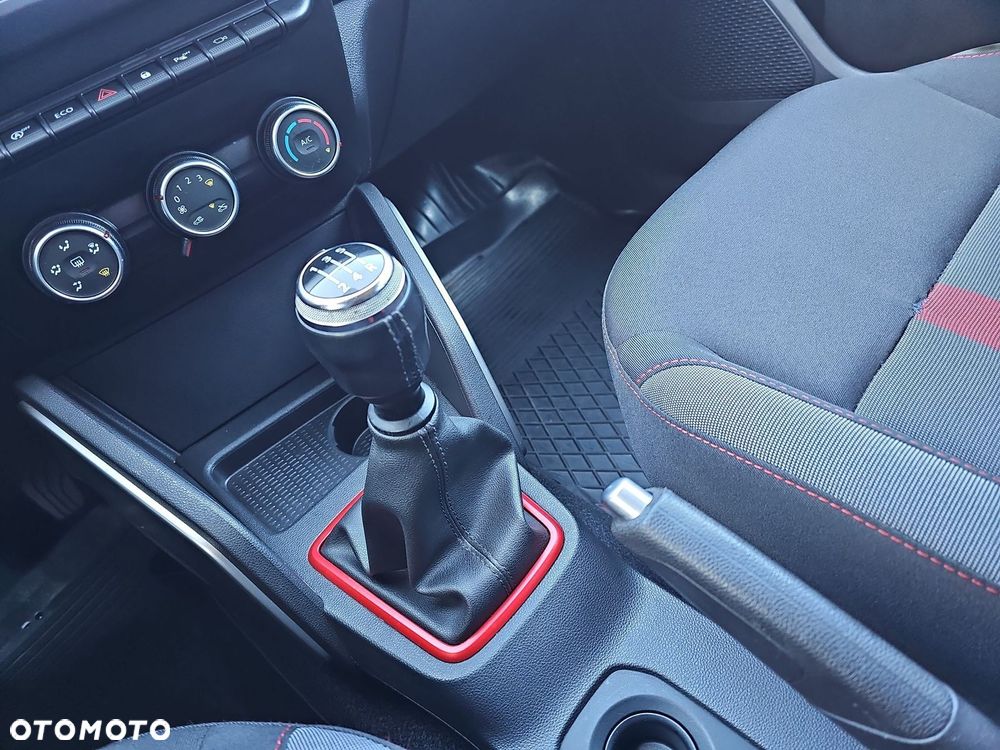 Dacia Duster 1.6 SCe Techroad - 16