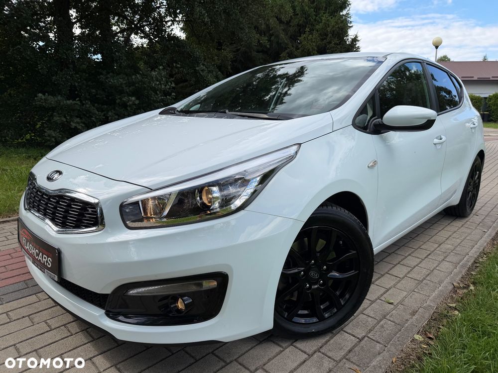 Kia Ceed 1.4 CVVT Dream Team Edition - 7