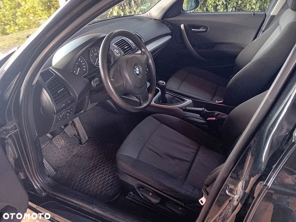 BMW Seria 1 116i - 6