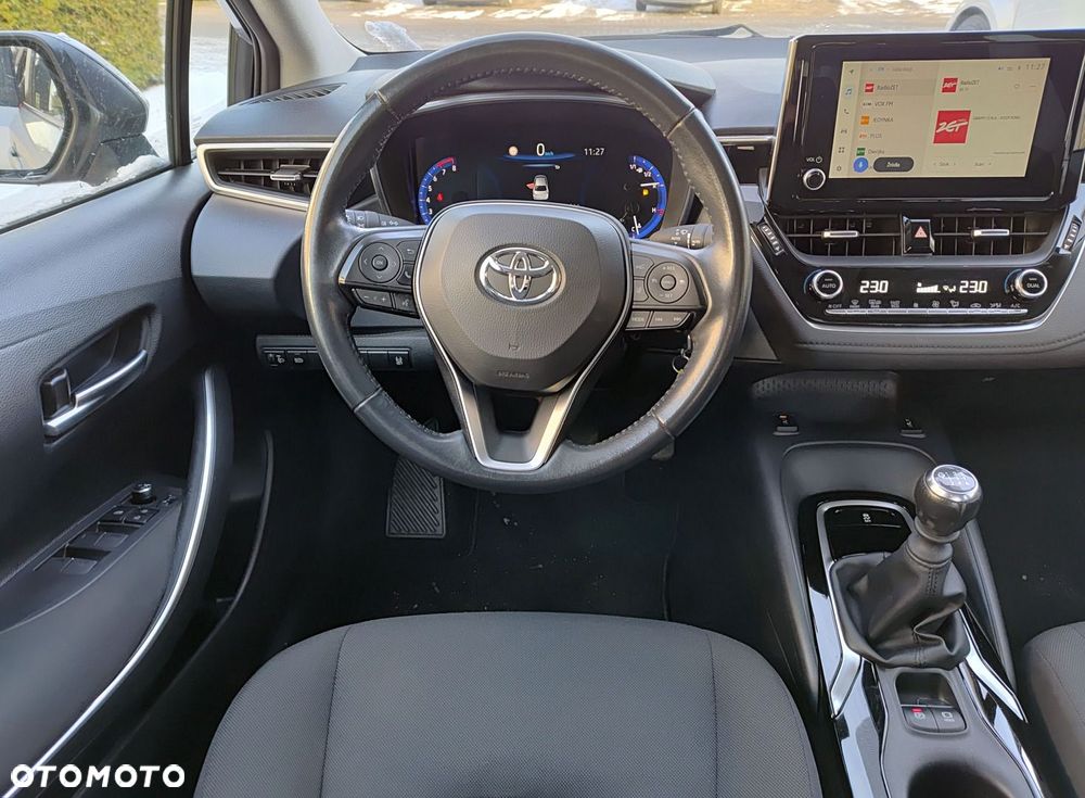 Toyota Corolla - 10