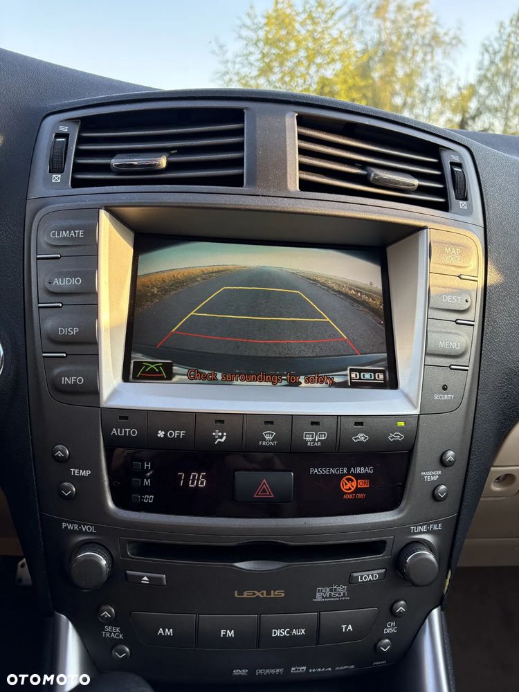 Lexus IS 220d Sport Line - 15