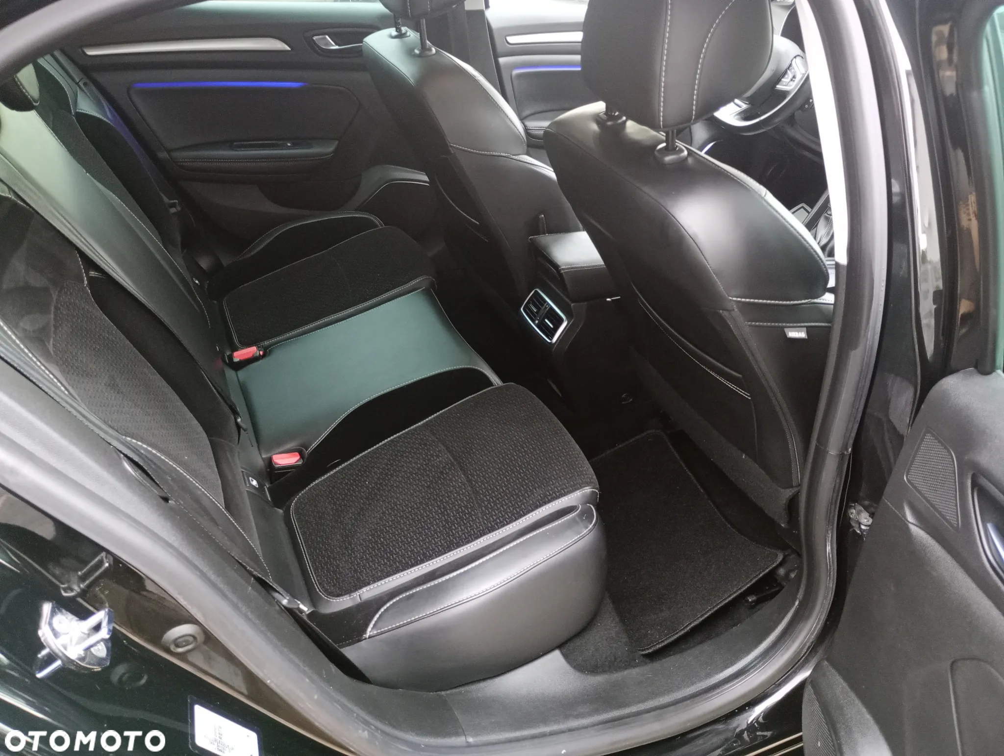 Renault Megane 1.6 dCi Bose - 10