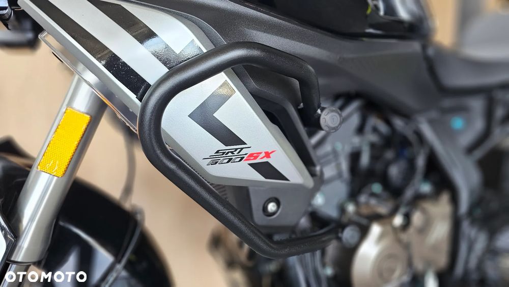 QJMOTOR SRT 600SX - 6