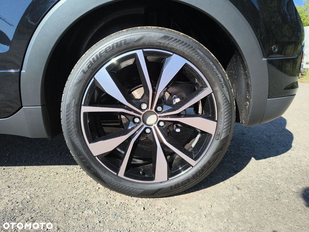 Volkswagen T-Cross - 19