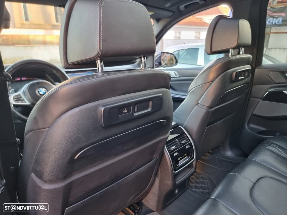 BMW X5 30 d xDrive Pack M - 32