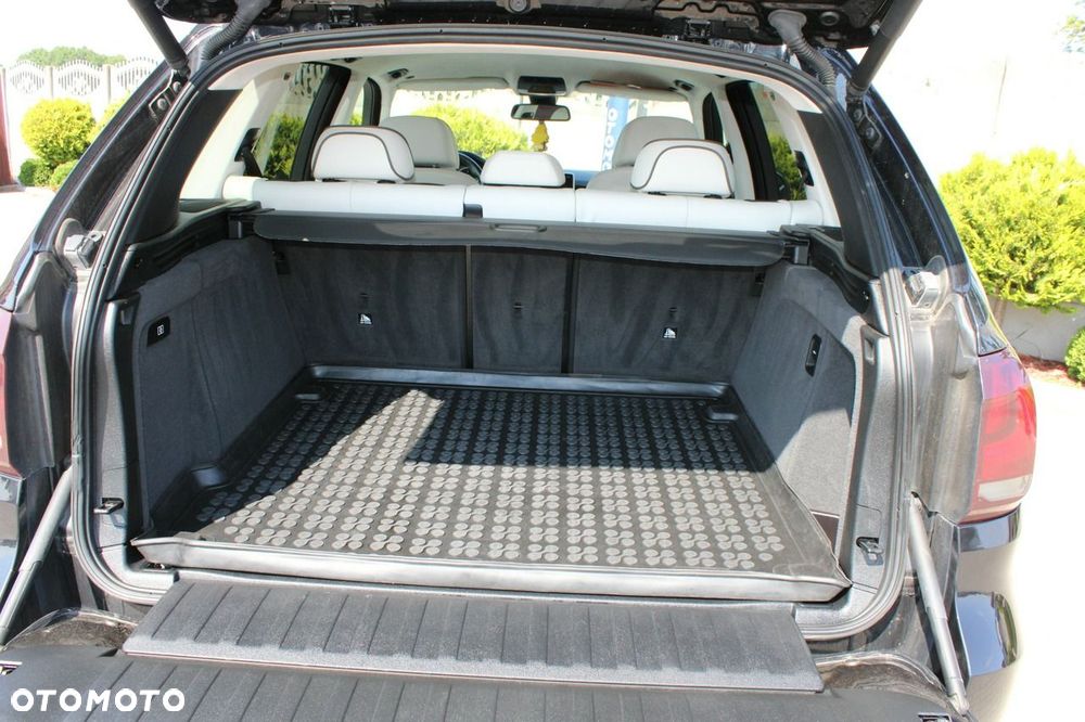 BMW X5 xDrive30d - 36
