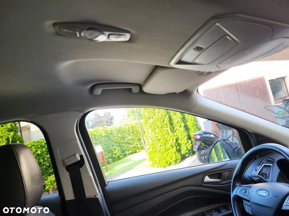 Ford Kuga 1.5 TDCi FWD Titanium - 14