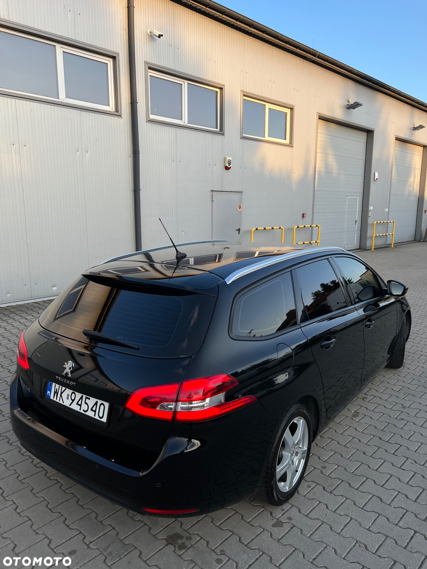 Peugeot 308 SW 1.6 e-HDi Active S&S - 3