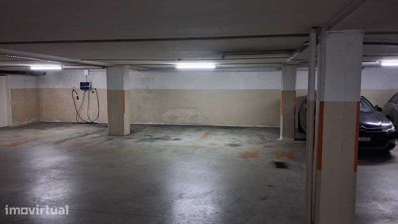 Lugar Garagem Ramalde - Grande imagem: 5/6