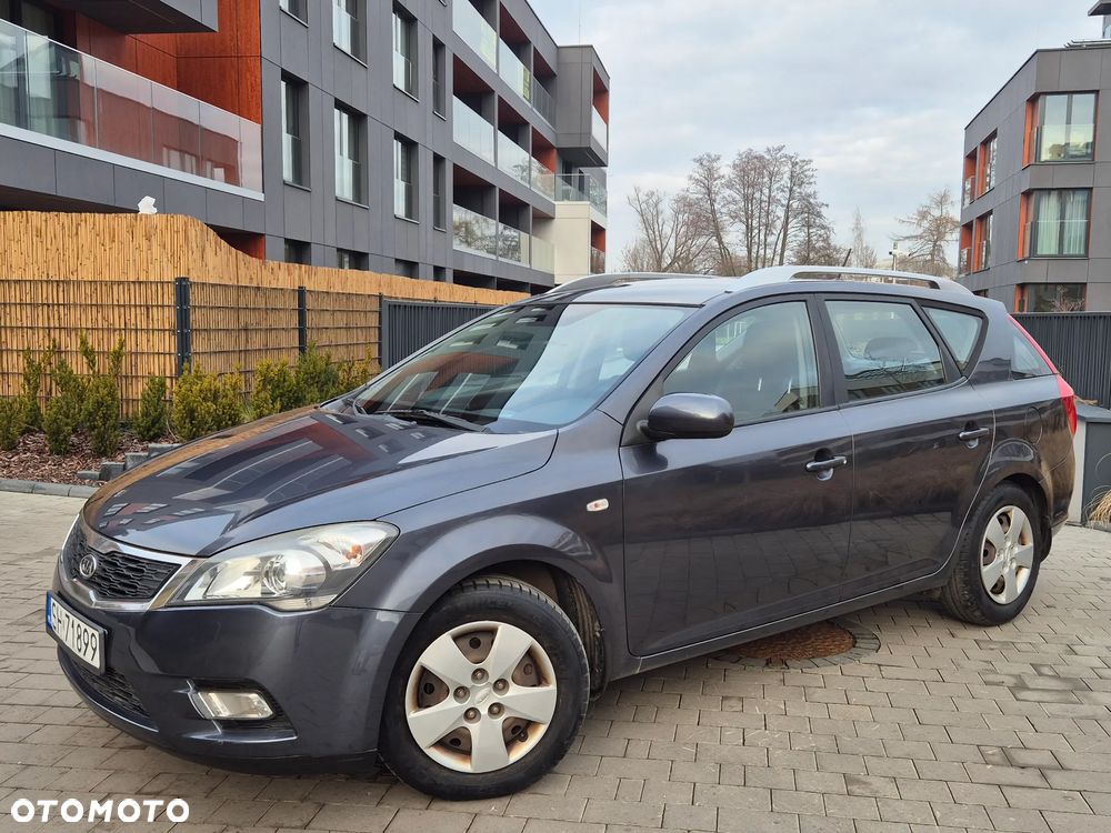 Kia Ceed 1.6 Comfort +
