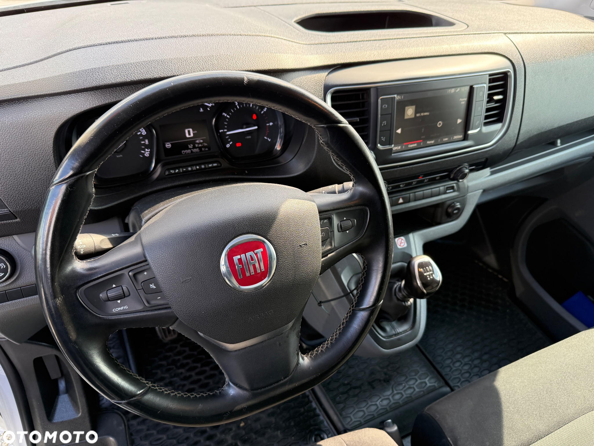 Fiat SCUDO L2 ŚREDNI/ 122KM/Manual/Klima/Navi/Kamera/Skórzana kierownica/bogata wersja/Niemcy - 19