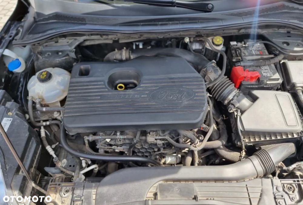 Ford Escape 2.0 EcoBoost AWD Titanium - 26