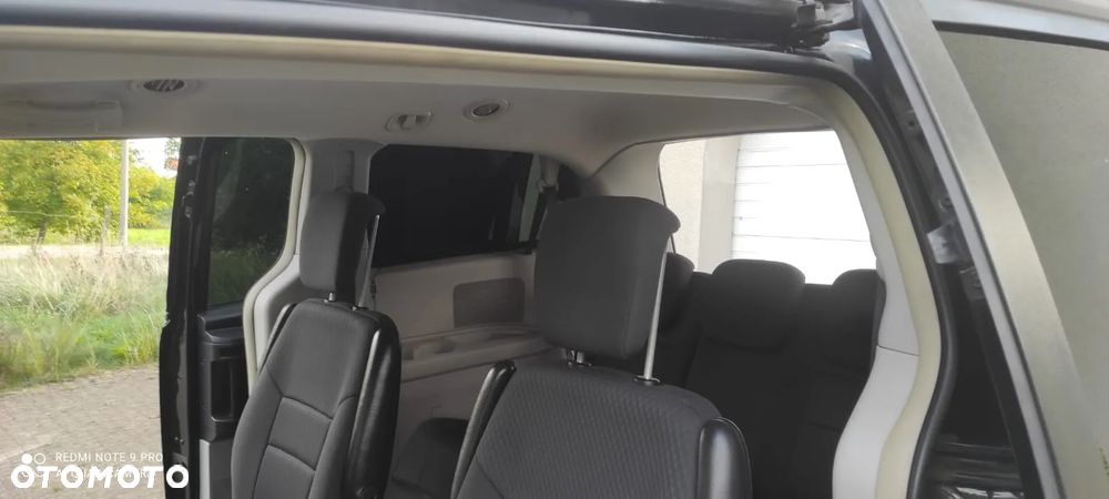 Chrysler Grand Voyager 2.8 CRD LX - 10