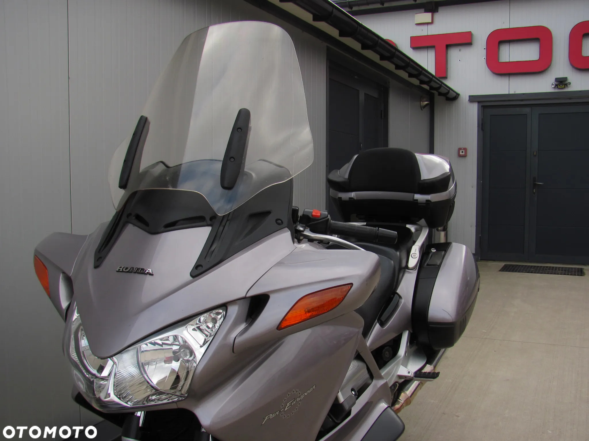 Honda ST - 20