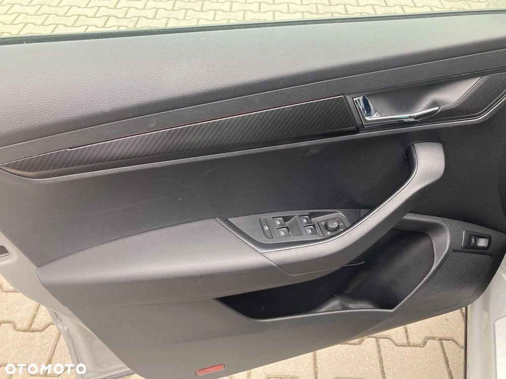 Skoda Karoq 1.5 TSI ACT Sportline DSG - 15