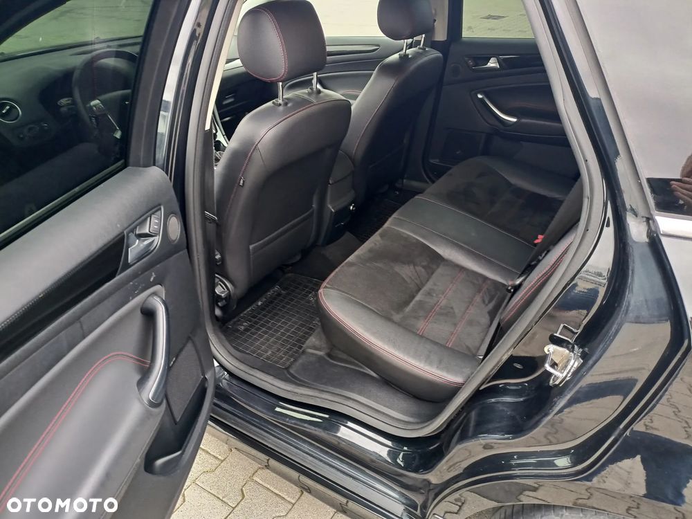 Ford Mondeo 2.0 TDCi Titanium S - 9