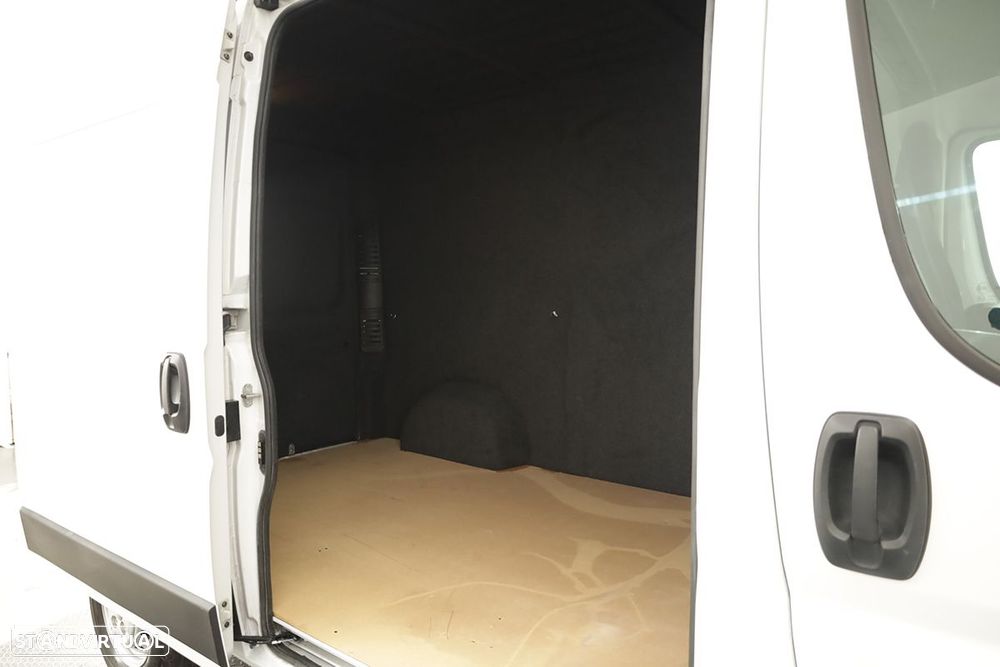 Peugeot boxer 2.2 bluehdi 333 l2h2 - 19