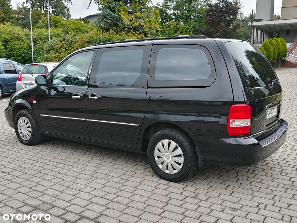 Kia Carnival CRDi Executive - 24