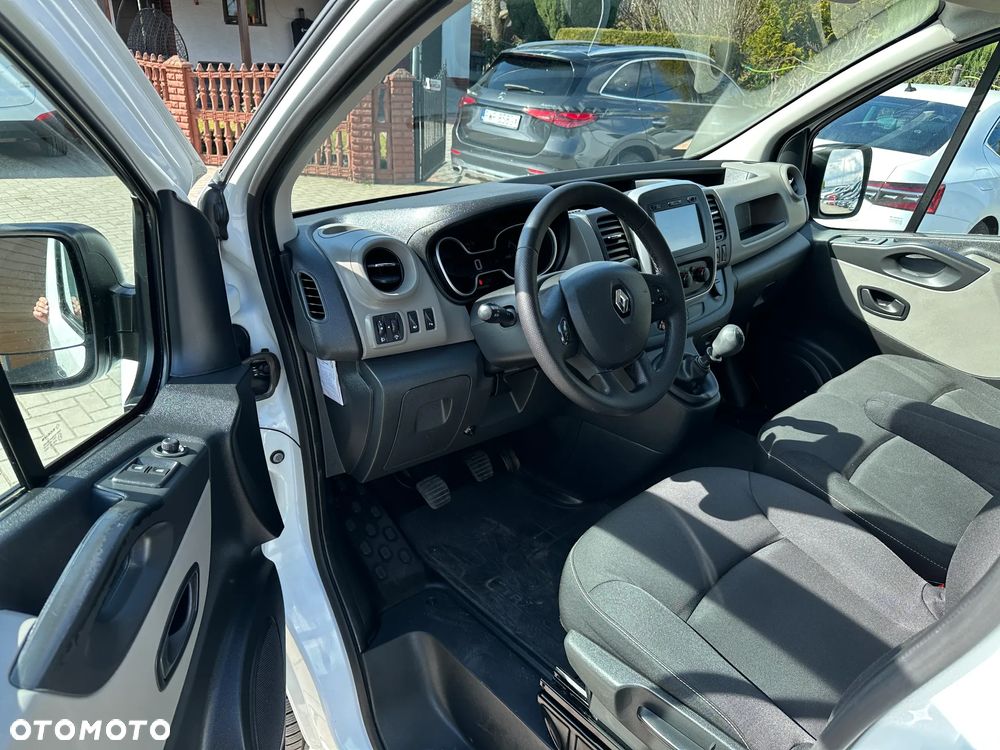 Renault Trafic - 6