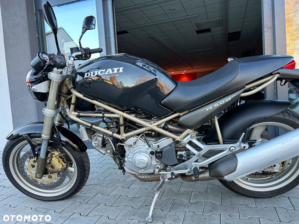 Ducati Monster - 14