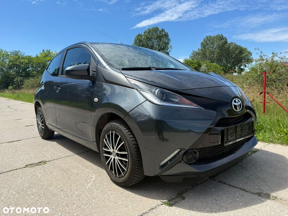 Toyota Aygo 1.0 VVT-i Sprint EU6 - 1