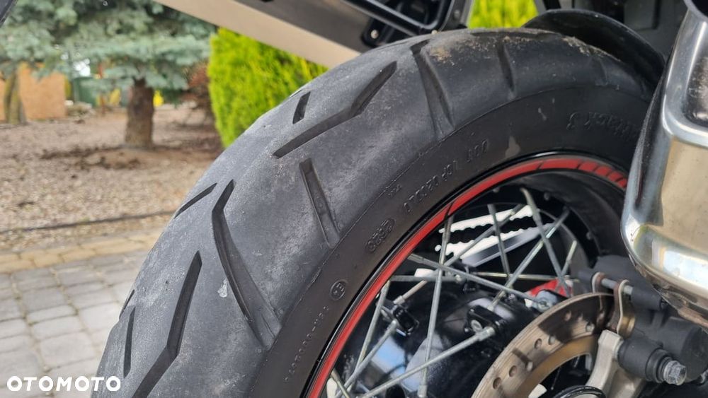 Suzuki V-STROM - 7
