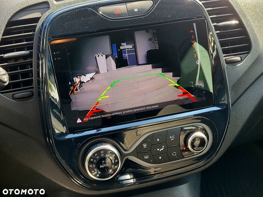 Renault Captur - 21