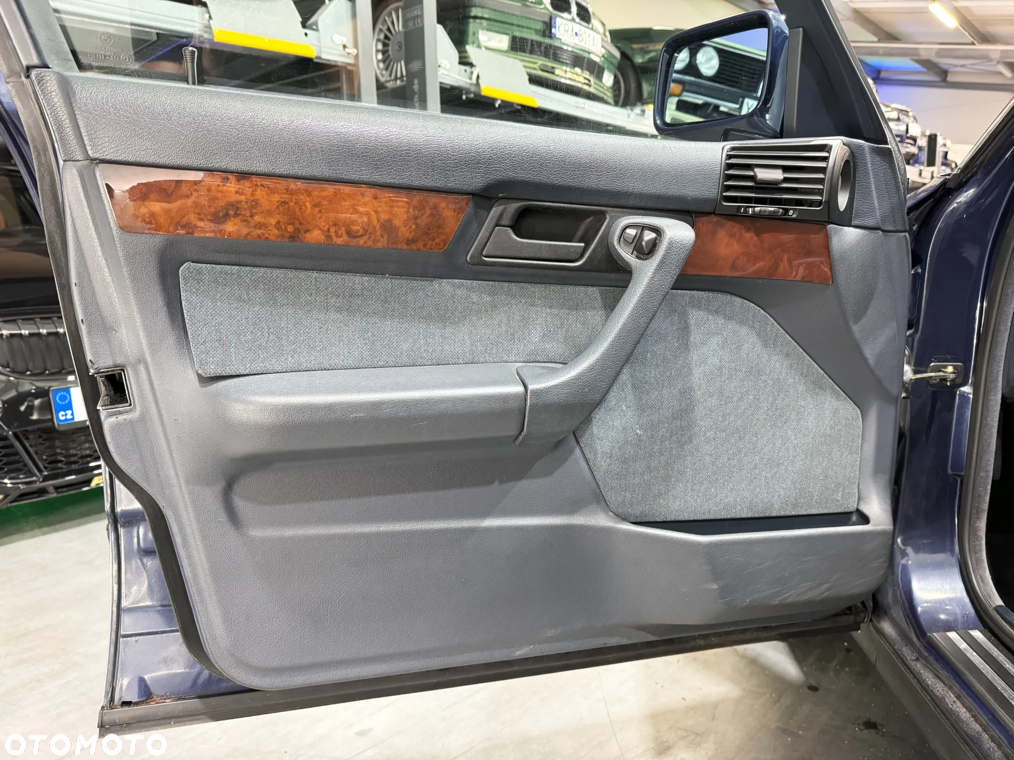 BMW Seria 5 525i - 12