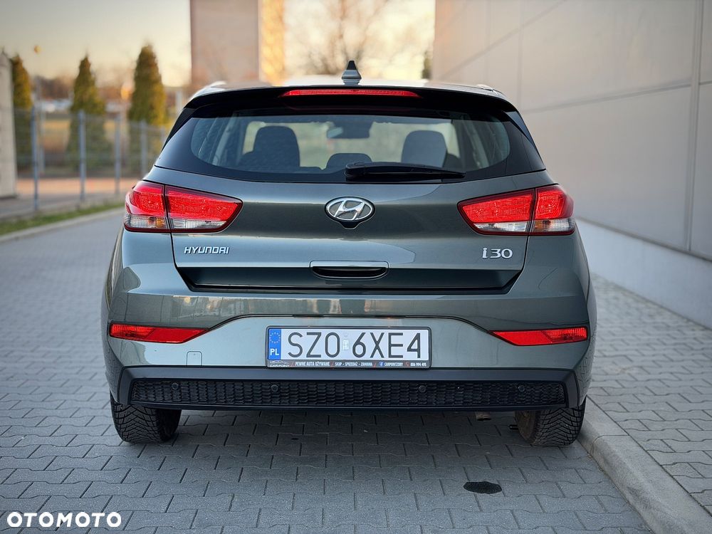 Hyundai i30 1.5 DPI Modern - 13