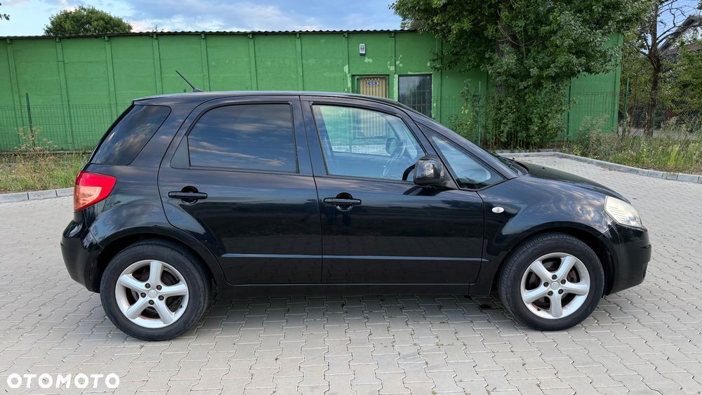 Suzuki SX4 1.6 GLX / Comfort - 6