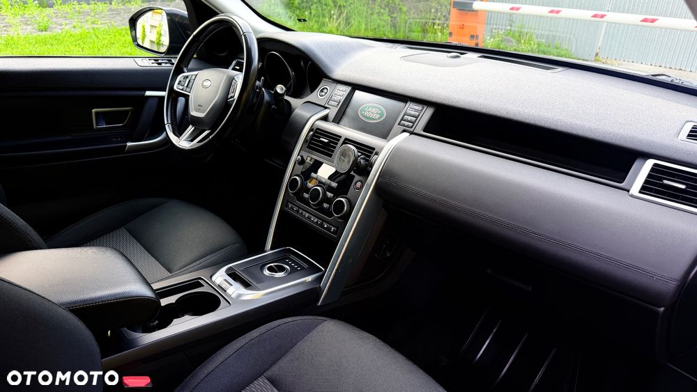 Land Rover Discovery Sport 2.0 SD4 SE - 25