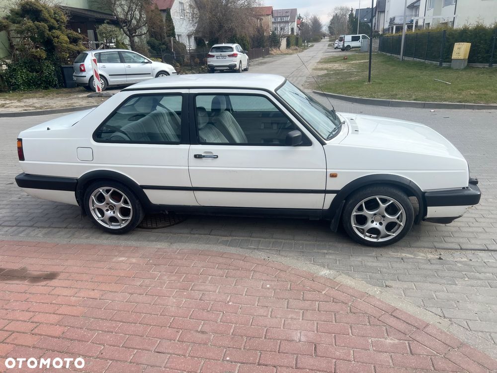 Volkswagen Jetta 1.8 CL - 4