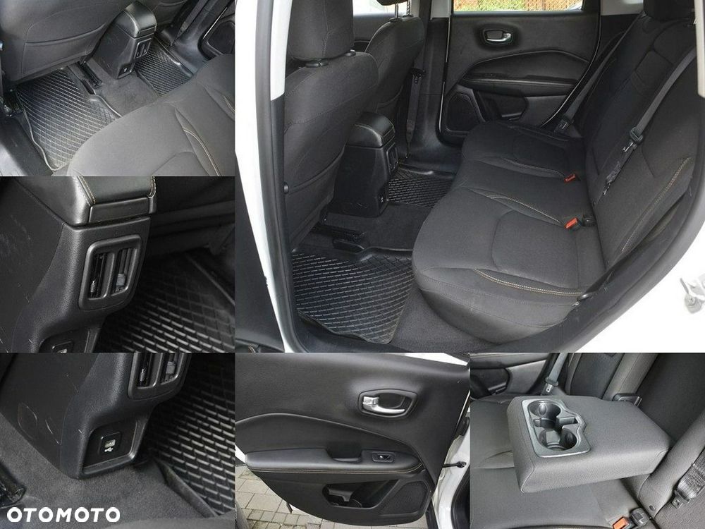 Jeep Compass - 31