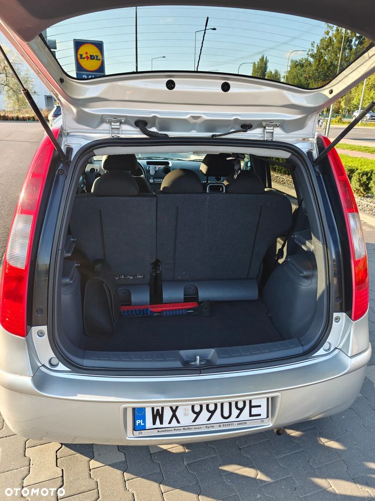 Mitsubishi Colt - 8