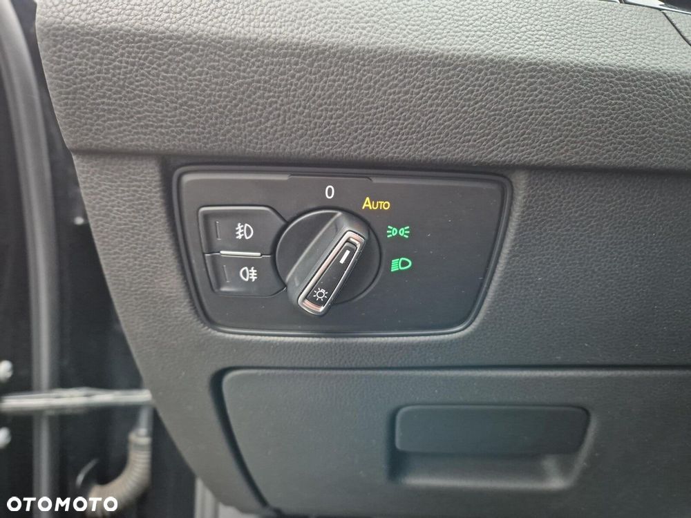 Volkswagen Passat - 20