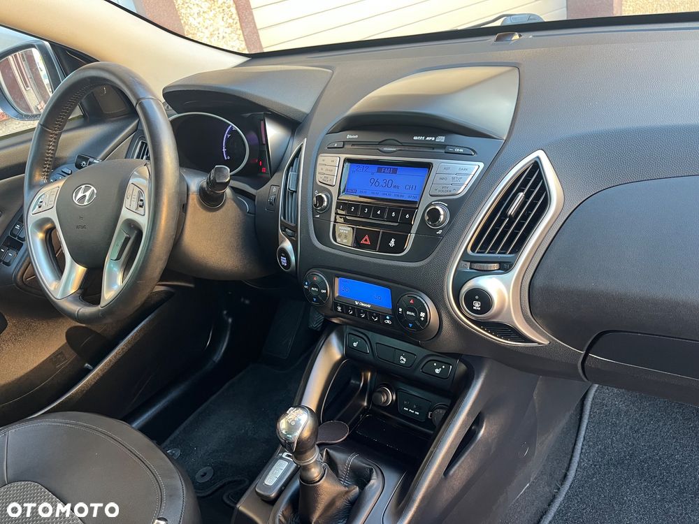 Hyundai ix35 blue 1.6 2WD Finale - 5