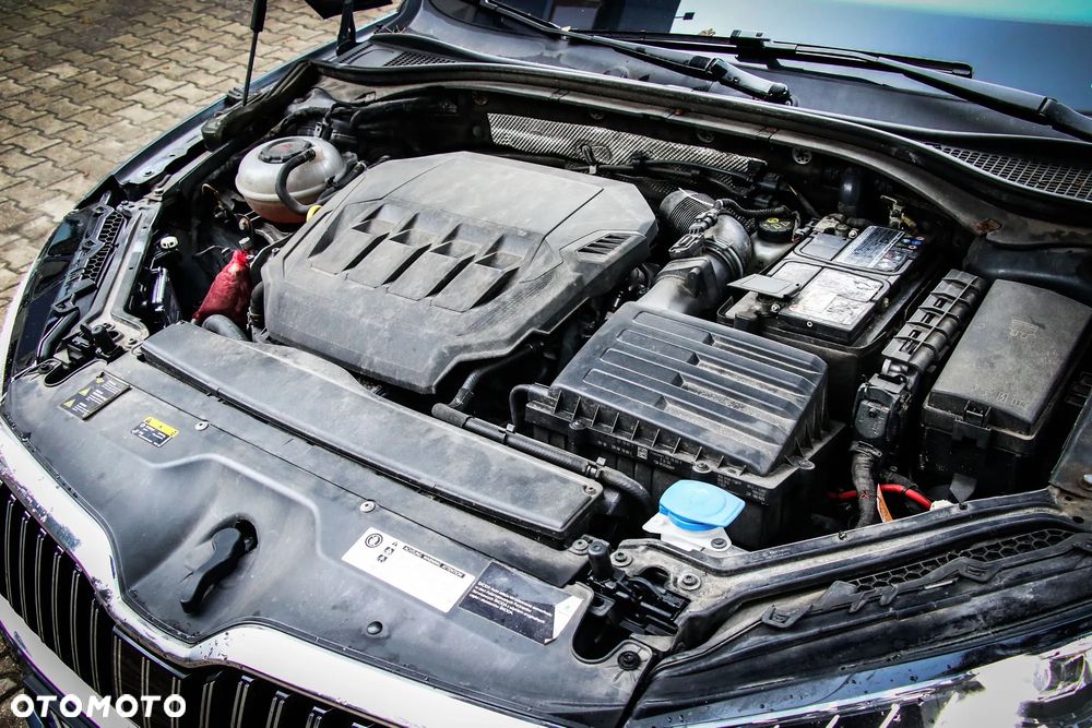 Skoda Superb 2.0 TSI Ambition DSG - 11