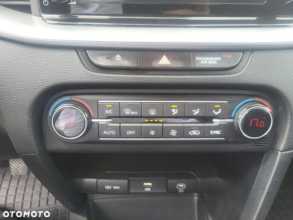 Kia XCeed 1.5 T-GDI M - 21