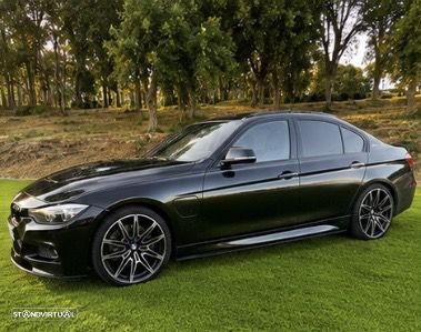 BMW 330 e iPerformance Pack M Shadow - 12