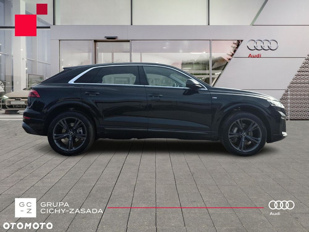 Audi Q8 - 6