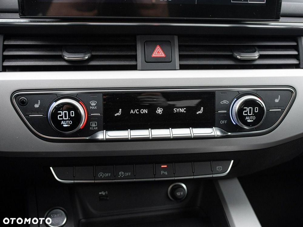 Audi A4 Limousine - 17