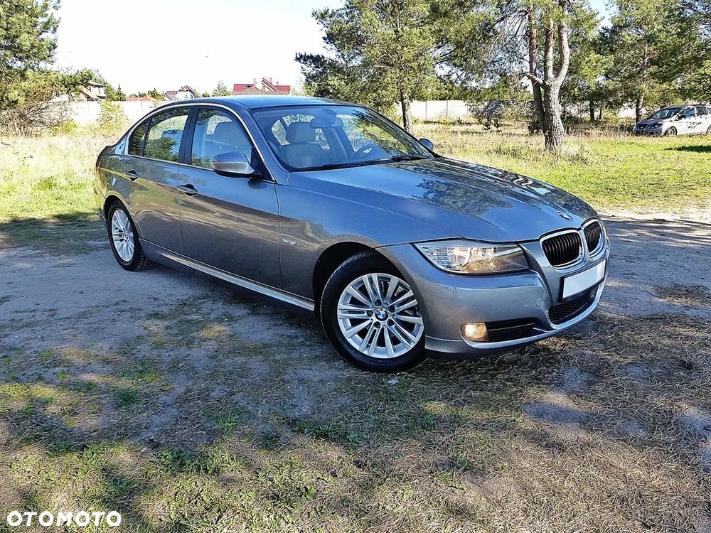BMW Seria 3 318i Edition Exclusive - 5