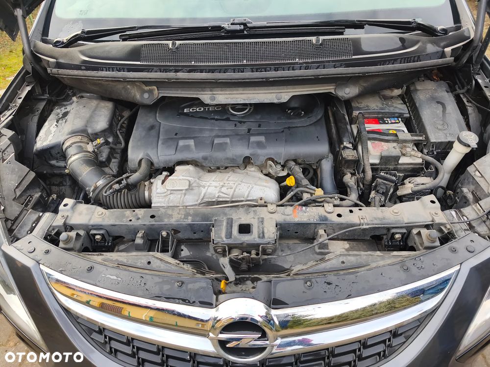 Opel Zafira Tourer 2.0 CDTI Edition - 9