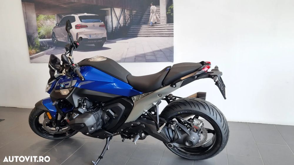 BMW R1250R - 16