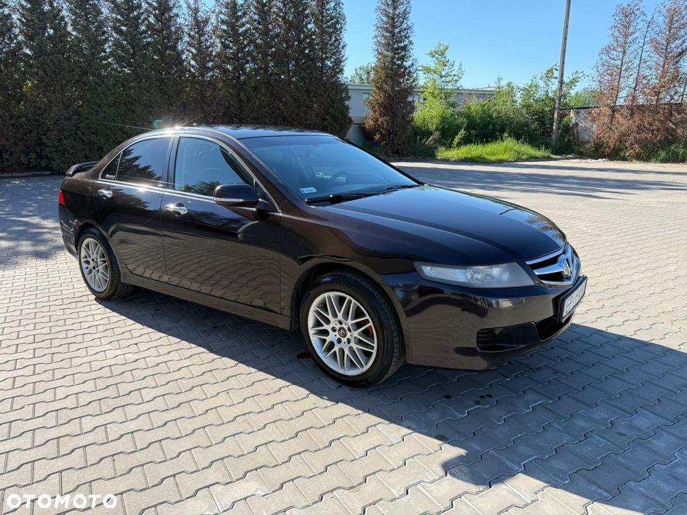 Honda Accord 2.0 Comfort - 12
