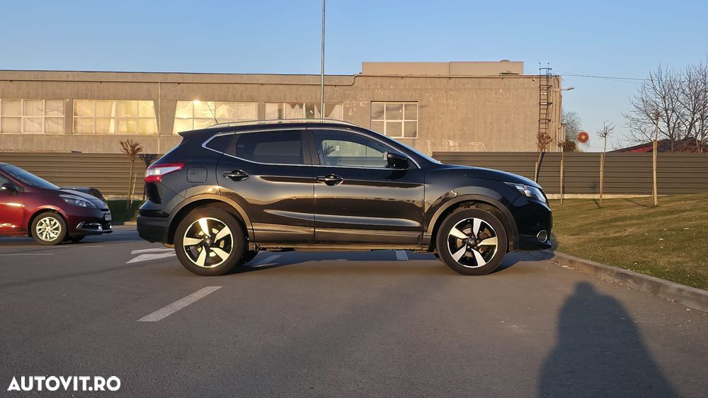 Nissan Qashqai 1.6 DCI N-Vision - 13